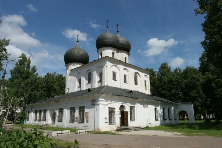 Антониев монастырь. Собор Рождества Богородицы (Антониев монастырь). Собор Рождества Богородицы Антониева монастыря (1117). Собор Рождества Богородицы Антониева монастыря Великий Новгород. Новгород Антониев монастырь 1117.