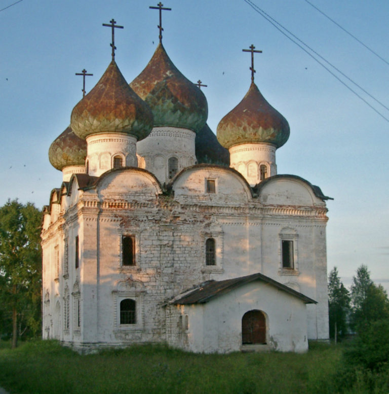 Церкви Каргополя Архангельской области