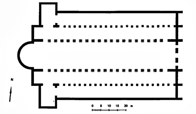 Какую форму в плане имеет христианская базилика